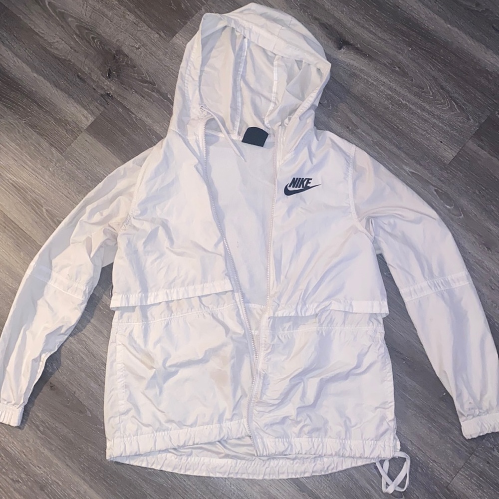 White Nike Windbreaker Jacket